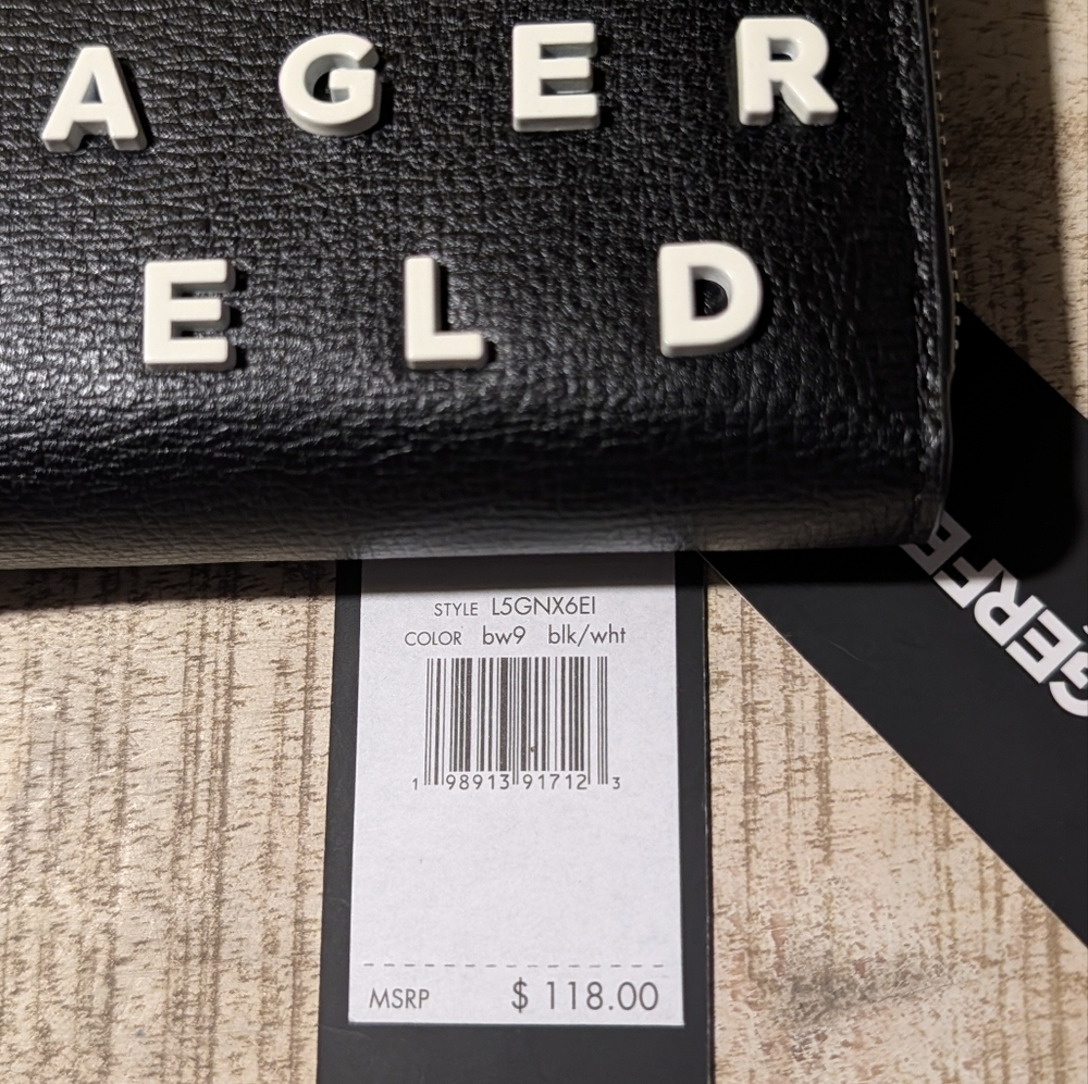 Karl Lagerfeld Paris Jacqueline Leather Wallet Black w/ Raised Block Lettering - Picture 8 of 12